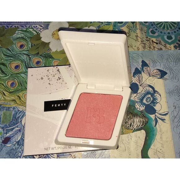 NIB~Fenty Beauty Fenty Cheeks Suede Powder Blush in Petal Poppin' - Picture 3 of 3